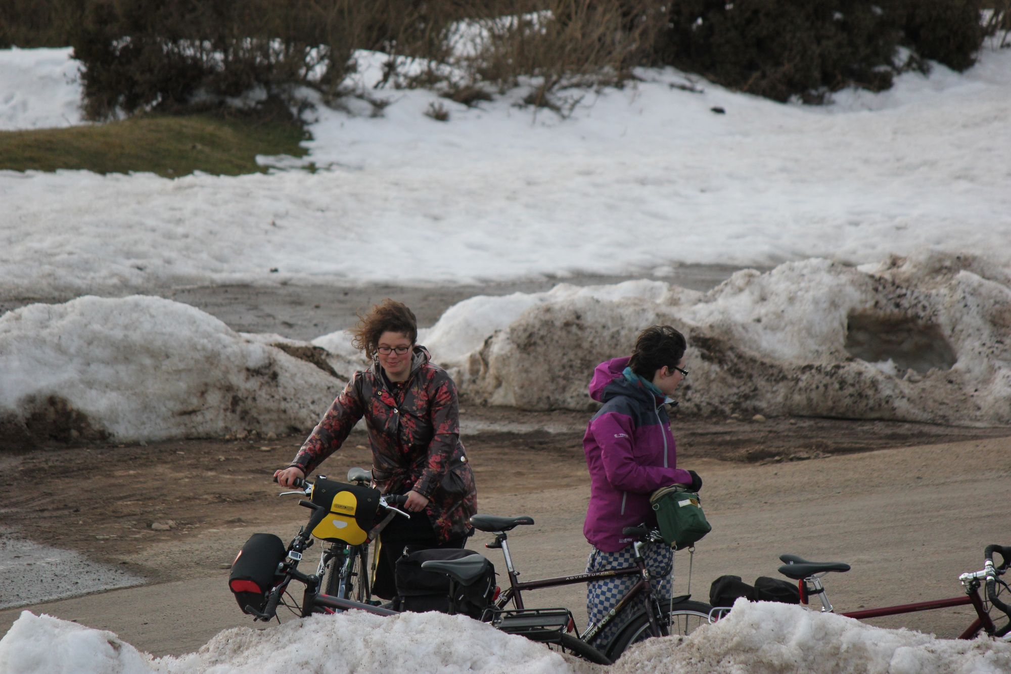 Kathleen and Oli in the Snow